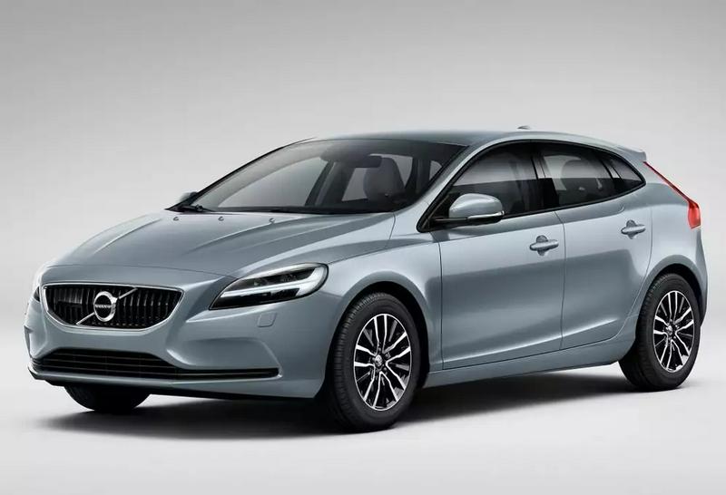 Volvo V40 Cross Country 2025