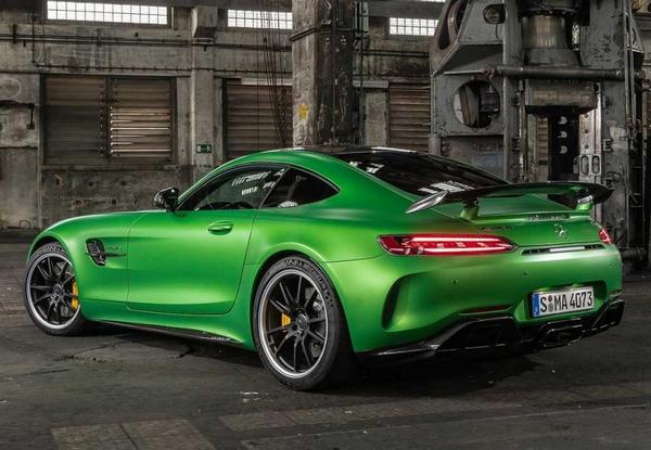 Mercedes-AMG GT R