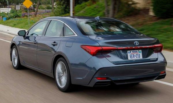 Toyota Avalon Hybrid